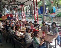 Std III - Essel World Amusement Park