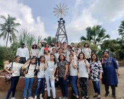 Std VII and VIII Field Trip to Artisan's Village