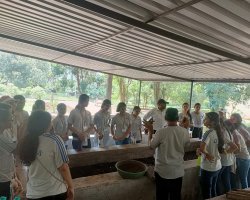 Std VII and VIII Field Trip to Artisan's Village